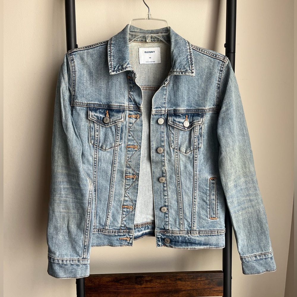 Old Navy Classic Denim Jean Jacket Blue Medium Wash Womens Size XS